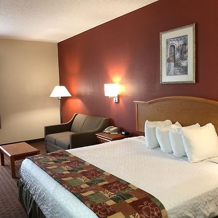 Millennium Inn Ellisville Esterno foto