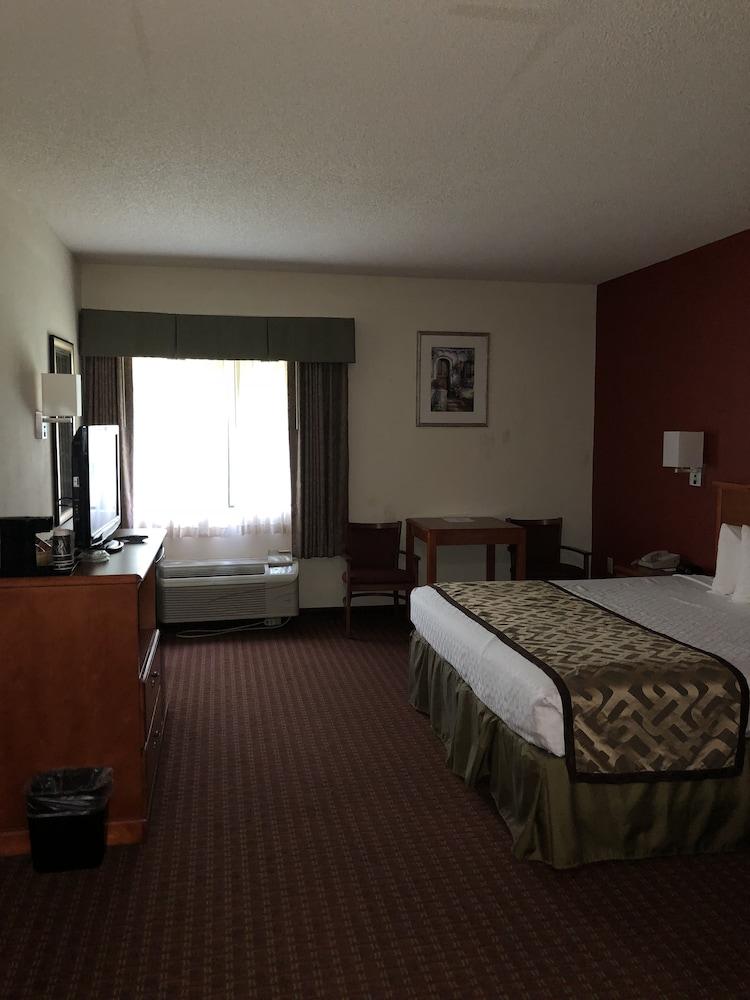 Millennium Inn Ellisville Esterno foto