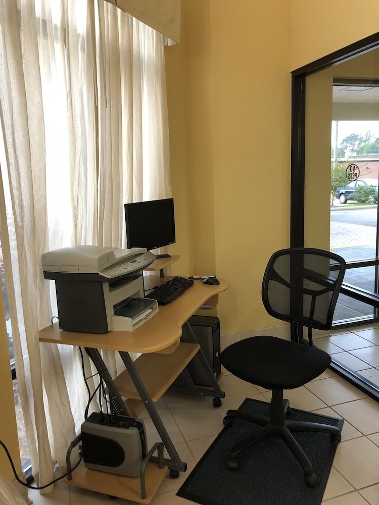 Millennium Inn Ellisville Esterno foto