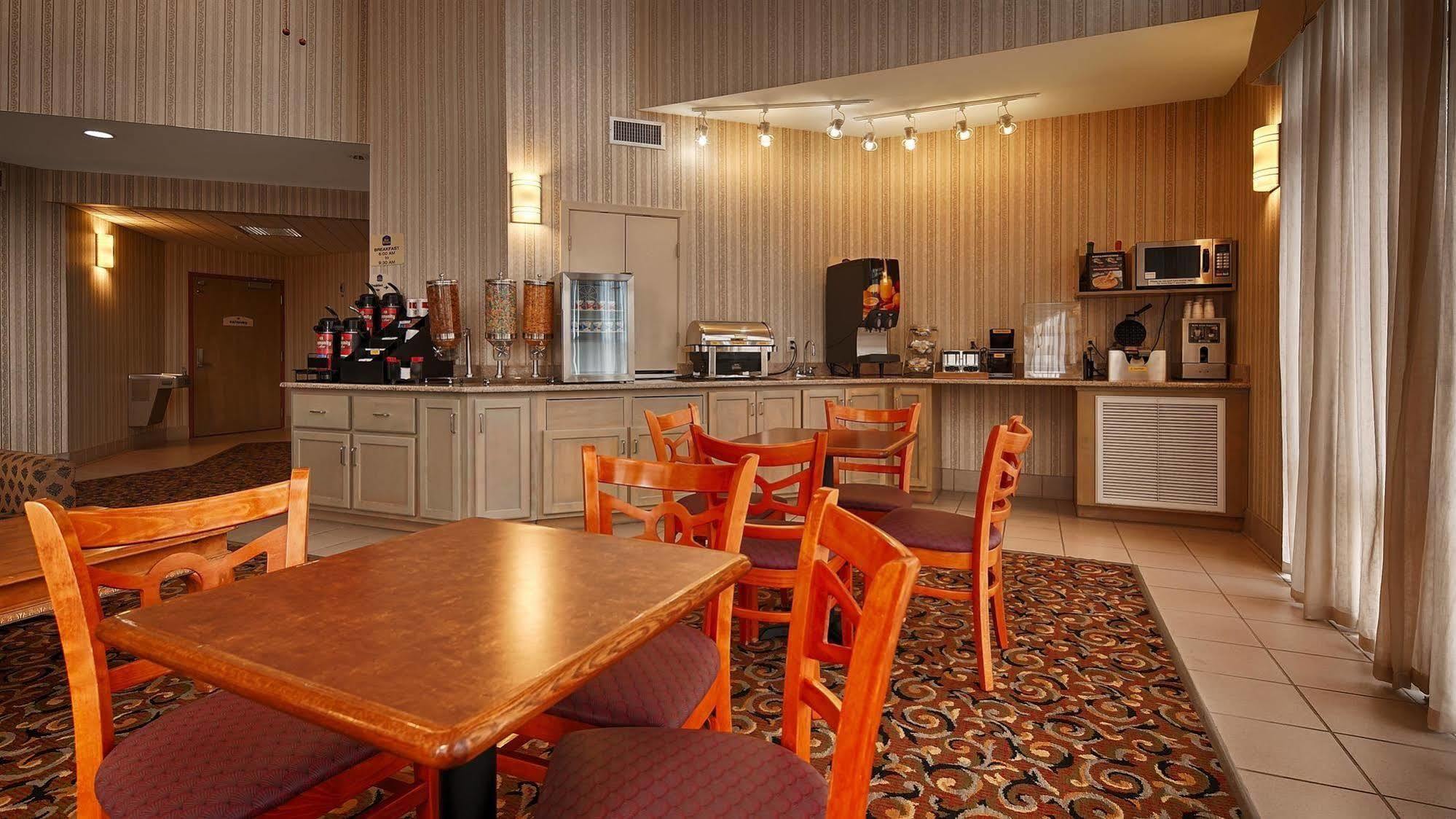 Millennium Inn Ellisville Esterno foto