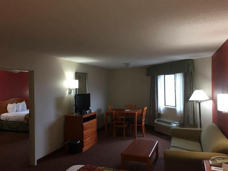 Millennium Inn Ellisville Esterno foto
